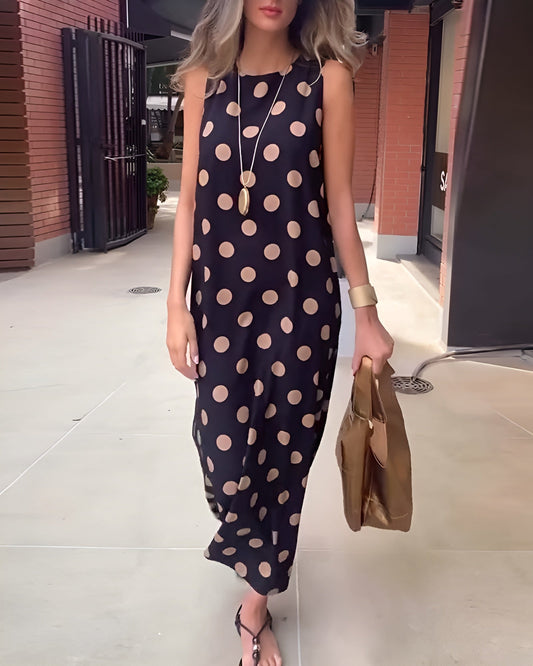 Roxane | Rozkloszowana sukienka maxi w kropki